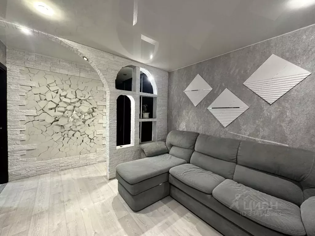 2-к кв. Иркутская область, Иркутск ул. Баррикад, 54К (31.0 м) - Фото 1