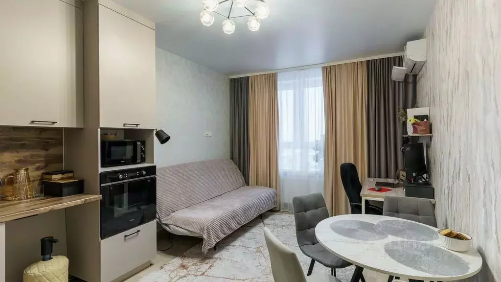 1-к кв. Тюменская область, Тюмень ул. Республики, 204к3 (47.2 м) - Фото 1