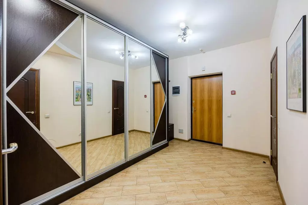 Продаётся 1-к квартира, 53 м - Фото 0