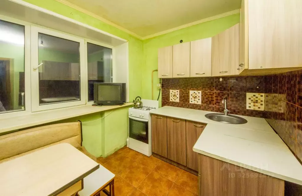 1-к кв. Омская область, Омск ул. 2-я Солнечная, 32 (33.5 м) - Фото 1