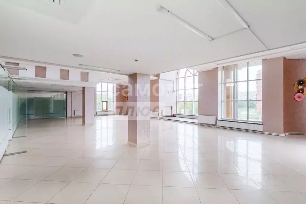 Офис в Омская область, Омск ул. Дианова, 39 (700 м) - Фото 2