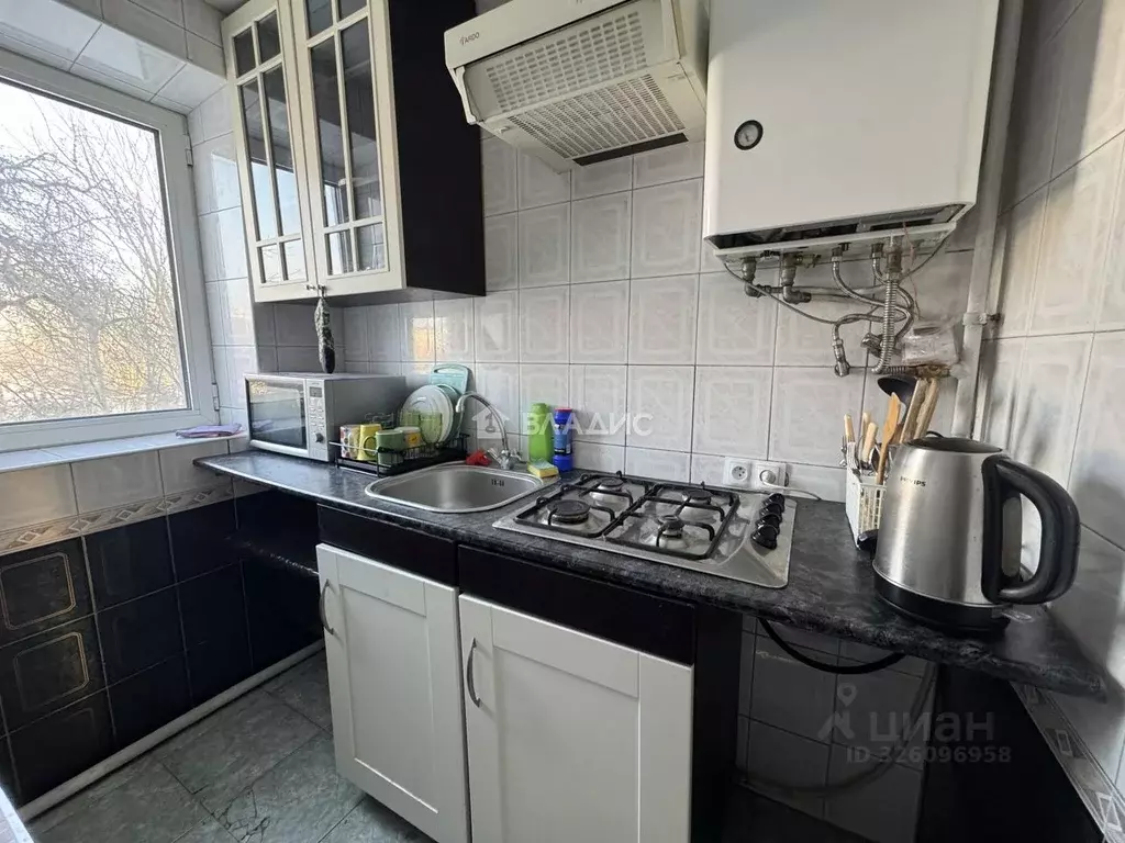 3-к кв. Калининградская область, Калининград ул. Маршала Борзова, 10 ... - Фото 1