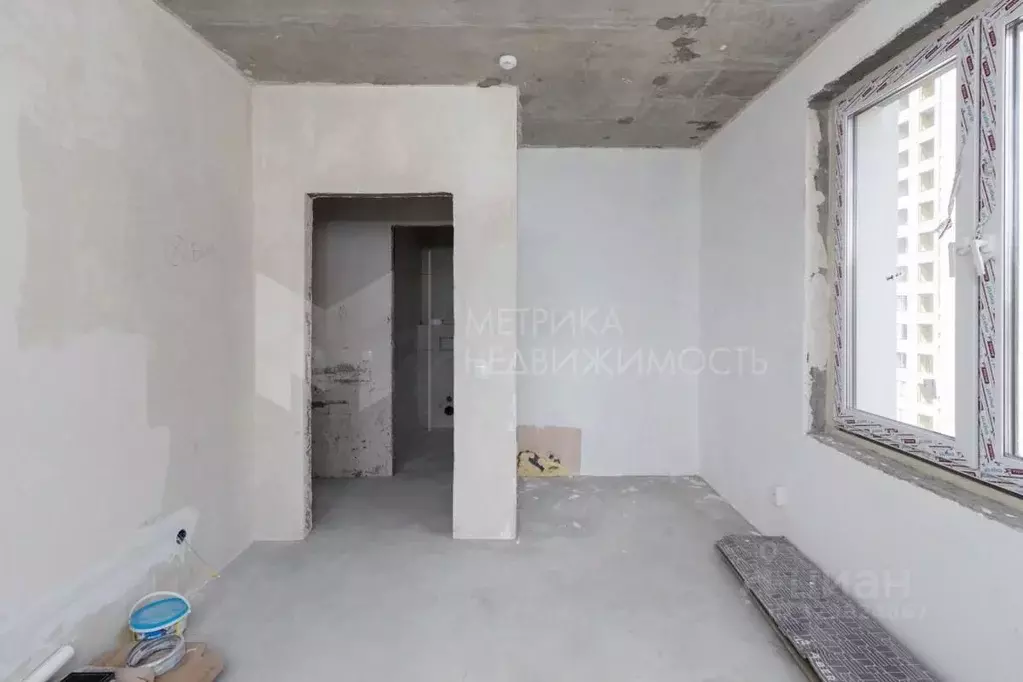 2-к кв. Тюменская область, Тюмень ул. Василия Малкова, 7 (55.0 м) - Фото 1