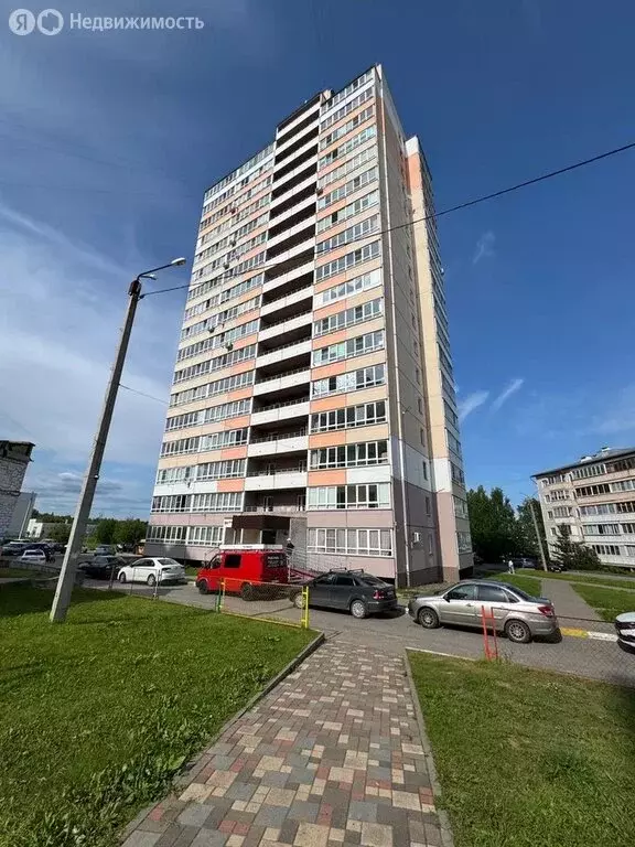2-комнатная квартира: Киров, микрорайон Радужный, улица Мира, 10 (49.6 ... - Фото 1