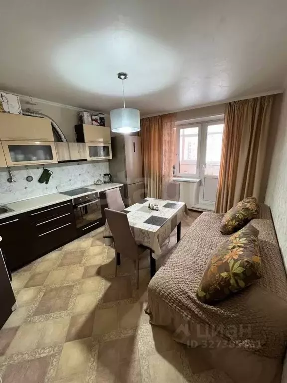 2-к кв. Тюменская область, Тюмень ул. Николая Семенова, 29 (66.1 м) - Фото 1