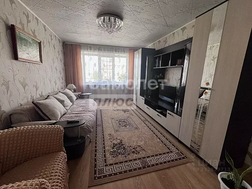 2-к кв. Свердловская область, Артемовский Садовая ул., 11 (49.9 м) - Фото 2
