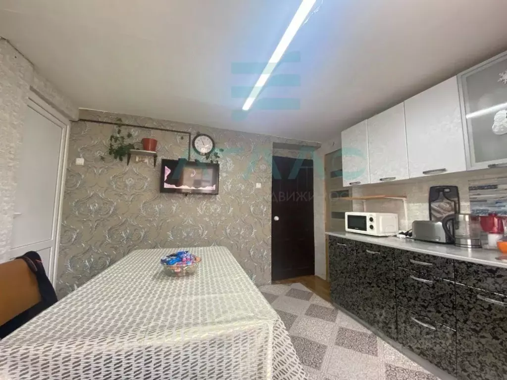 Дом в Крым, Белогорский район, Зуйское с/пос, с. Нижние Орешники ул. ... - Фото 2