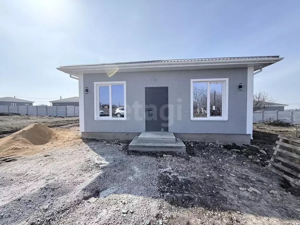 Дом в Крым, Симферопольский район, Урожайновское с/пос, Протон ... - Фото 1