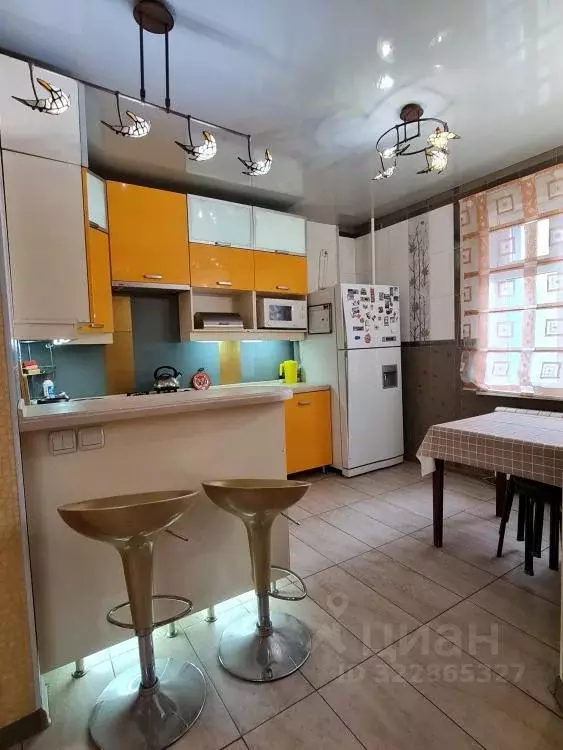 3-к кв. Саха (Якутия), Якутск ул. Пирогова, 6/1 (82.0 м) - Фото 1