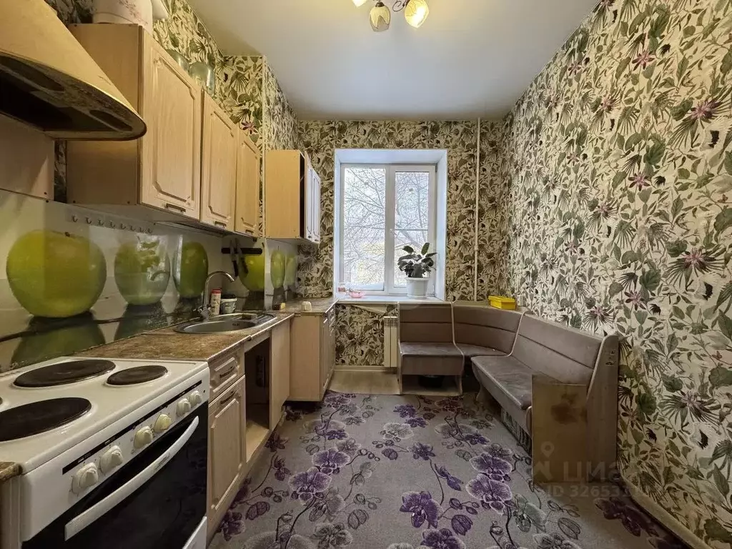 2-к кв. Свердловская область, Нижний Тагил ул. Гастелло, 8 (57.3 м) - Фото 1