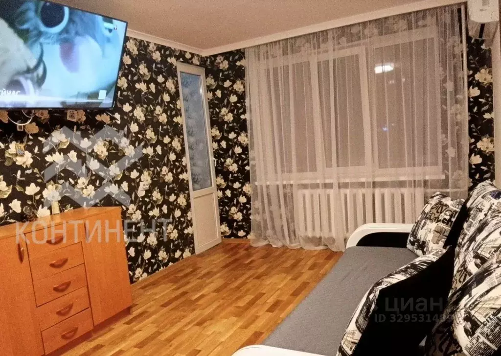 2-к кв. Крым, Евпатория городской округ, Мирный пгт ул. Сырникова, 18 ... - Фото 1