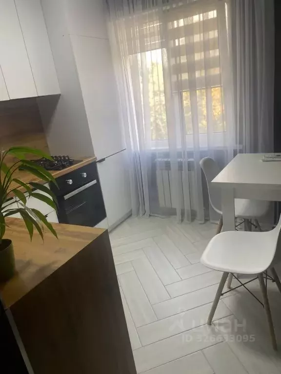 1-к кв. Краснодарский край, Сочи ул. Свердлова, 70 (30.0 м) - Фото 2