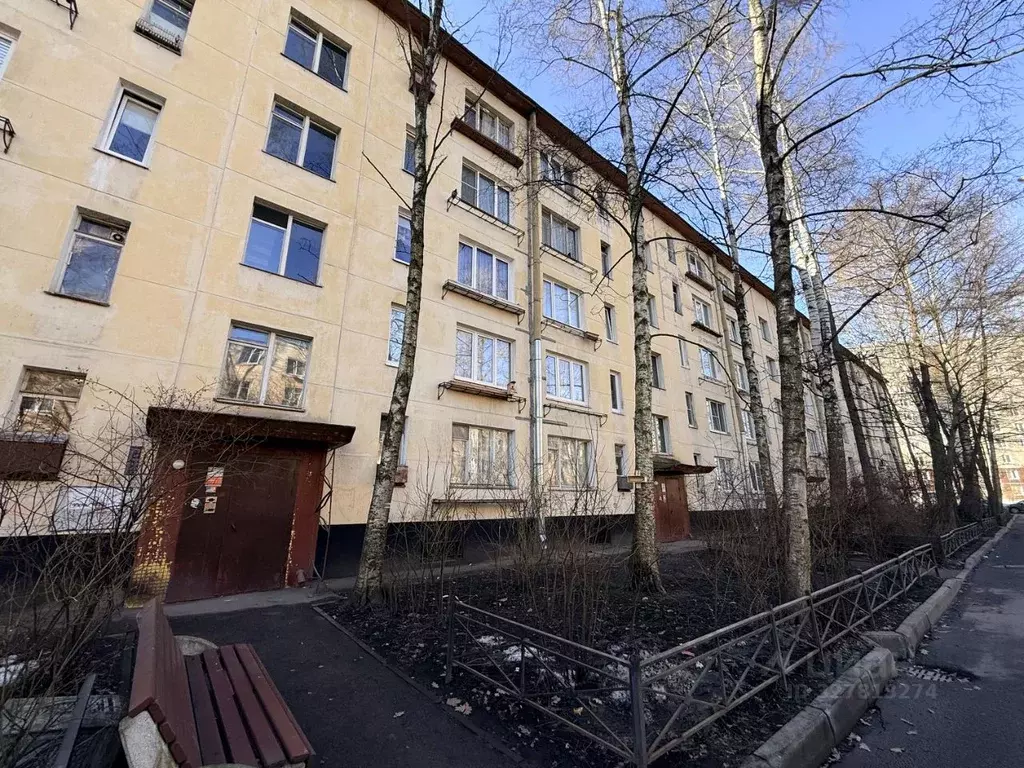 3-к кв. Санкт-Петербург ул. Лени Голикова, 106 (49.0 м) - Фото 1