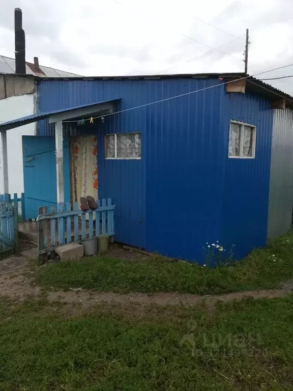 Дом в Башкортостан, Мечетлинский район, с. Дуван-Мечетлино ул. Сабира ... - Фото 1