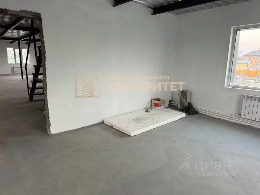 Коттедж в Саха (Якутия), Якутск ул. Курнатовского, 82/1 (656 м) - Фото 2