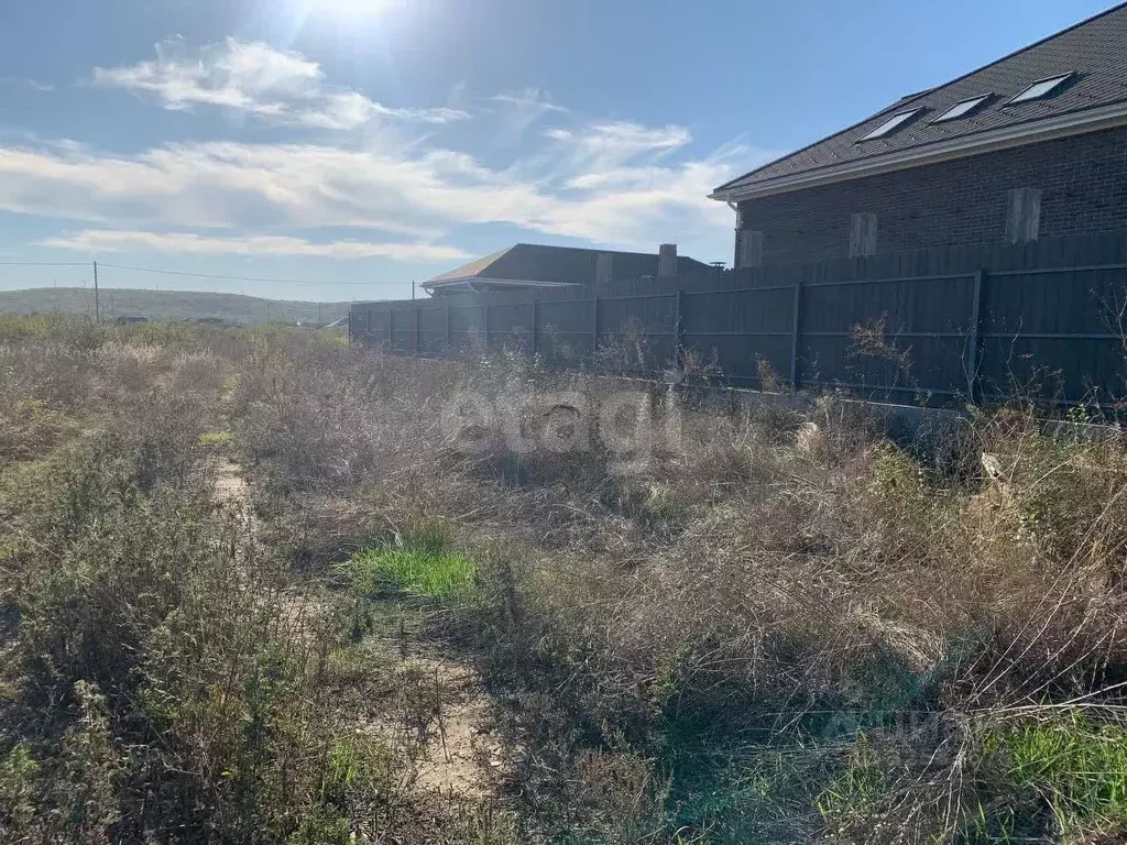 Участок в Адыгея, Майкоп городской округ, Гавердовский хут. пер. ... - Фото 1