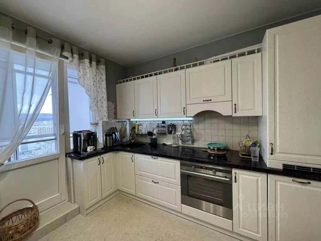 5-к кв. Красноярский край, Красноярск Северный проезд, 8 (121.0 м) - Фото 1