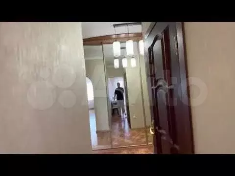 2-к. квартира, 60 м, 4/10 эт. - Фото 1