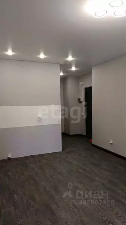 Студия Оренбургская область, Оренбург Уральская ул., 2/13 (30.0 м) - Фото 1