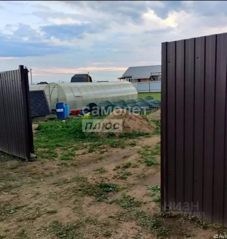 Участок в Московская область, Можайский муниципальный округ, д. ... - Фото 2