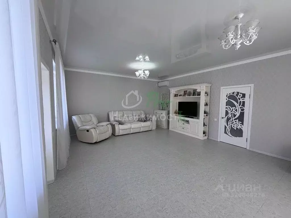 Дом в Краснодарский край, Ейск ул. Седина (200 м) - Фото 2