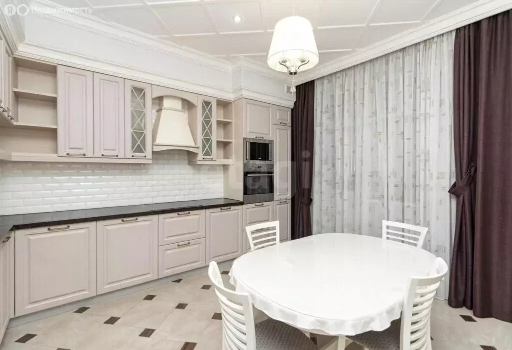 3-комнатная квартира: Тюмень, улица Малыгина, 90 (122.6 м) - Фото 2