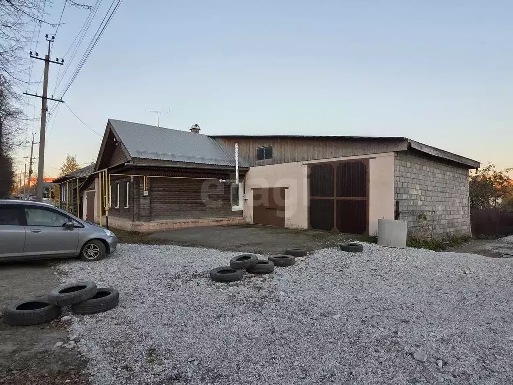 Дом в Свердловская область, Нижний Тагил ул. Черных, 124А (40 м) - Фото 1