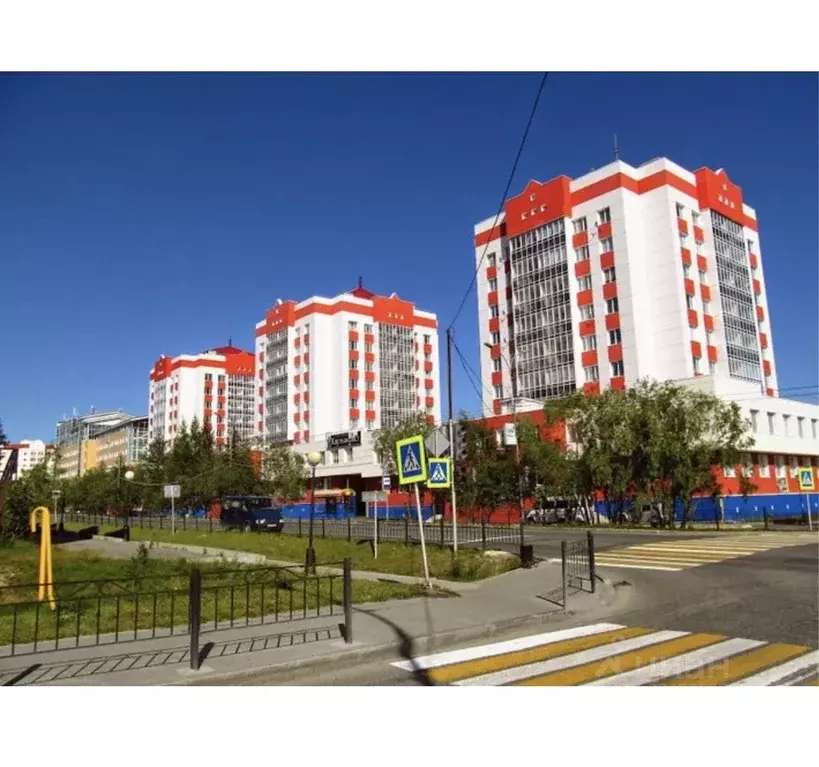 Офис в Ямало-Ненецкий АО, Салехард ул. Республики, 75 (10 м) - Фото 1