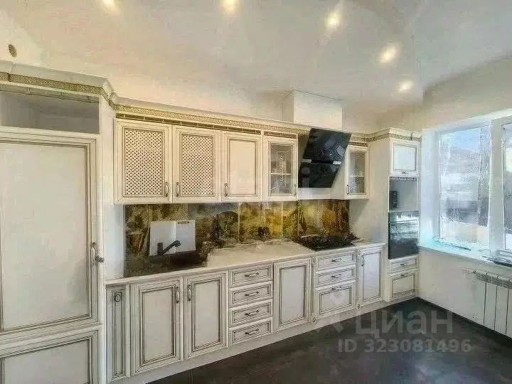 Дом в Краснодарский край, Ейское городское поселение, пос. ... - Фото 1