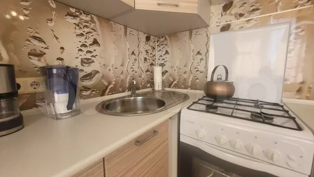 2-к. квартира, 55 м, 5/5 эт. - Фото 0