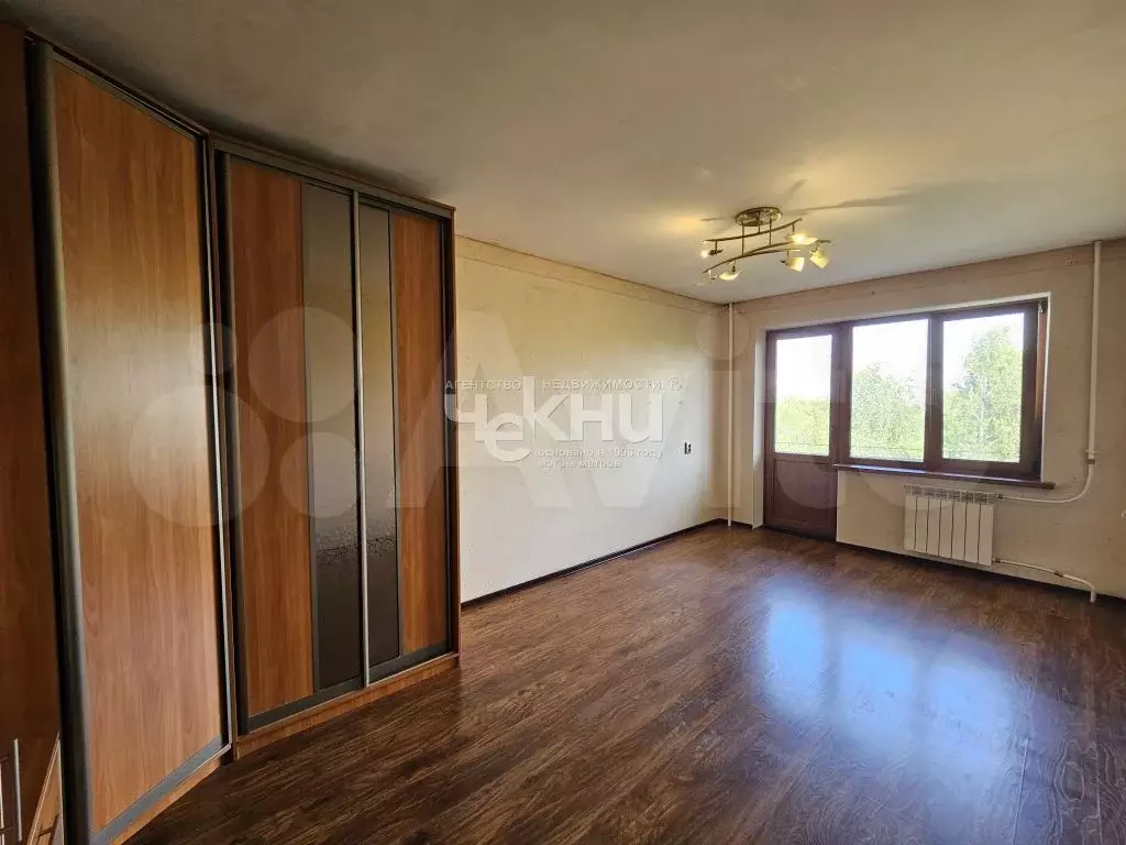 1-к. квартира, 32 м, 8/9 эт. - Фото 0