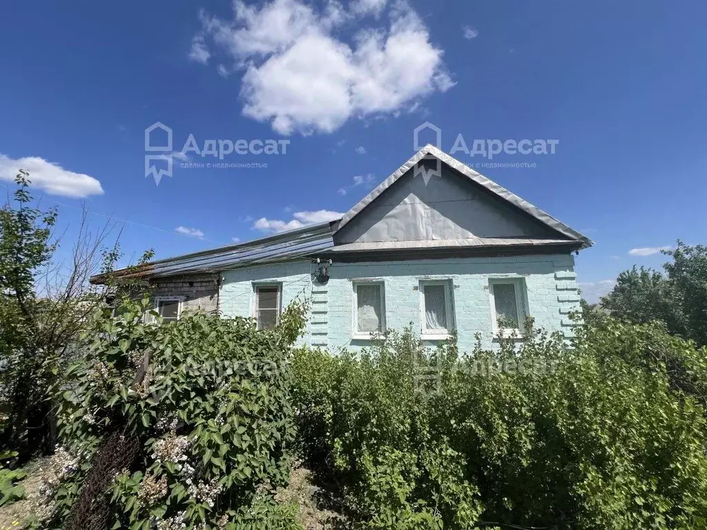 Дом в Волгоградская область, Волгоград ул. 33 Героев (70 м) - Фото 0