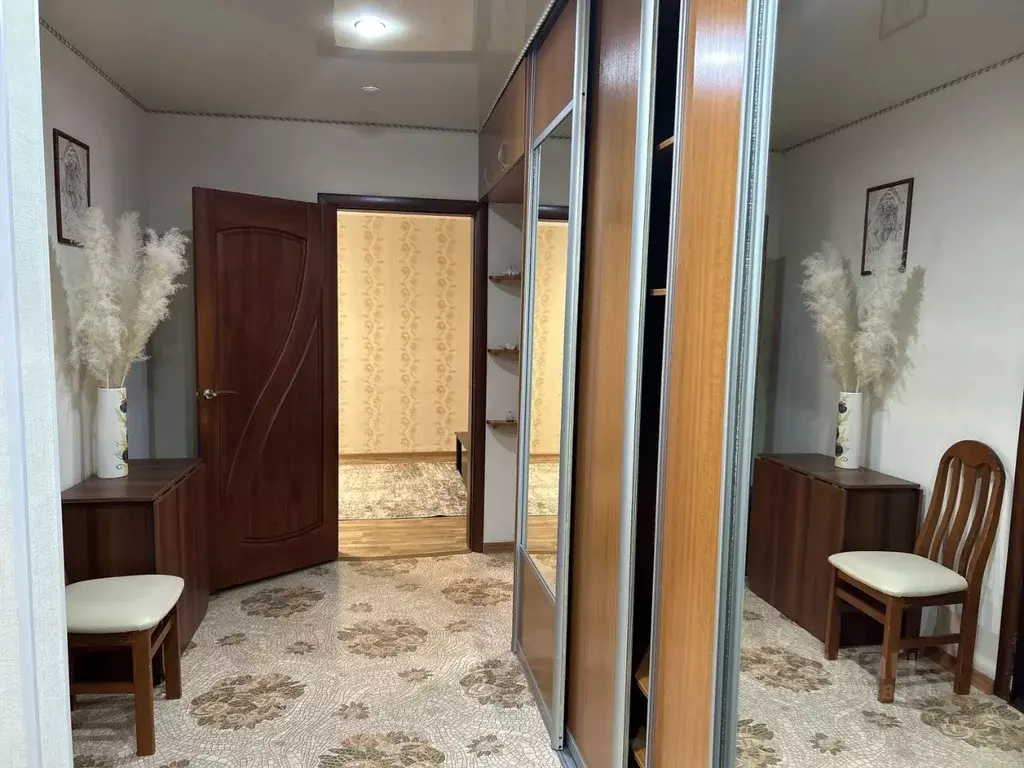 3-к кв. Ямало-Ненецкий АО, Новый Уренгой Дружба мкр, 2/9 (65.0 м) - Фото 2