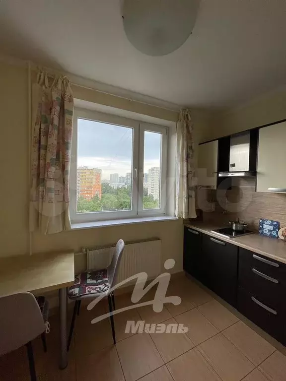1-к. квартира, 40 м, 11/17 эт. - Фото 1