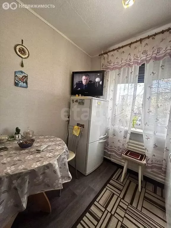 2-комнатная квартира: Усинск, Пионерская улица, 11 (44.7 м) - Фото 2