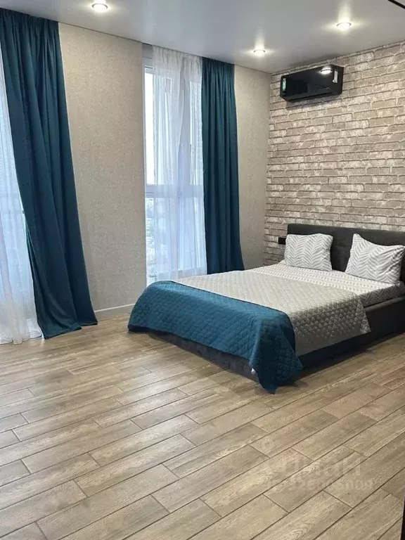 Студия Ростовская область, Ростов-на-Дону просп. Соколова, 68/118Вс2 ... - Фото 1