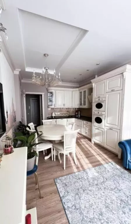 3-к кв. Тюменская область, Тюмень ул. Малыгина, 90 (82.2 м) - Фото 1