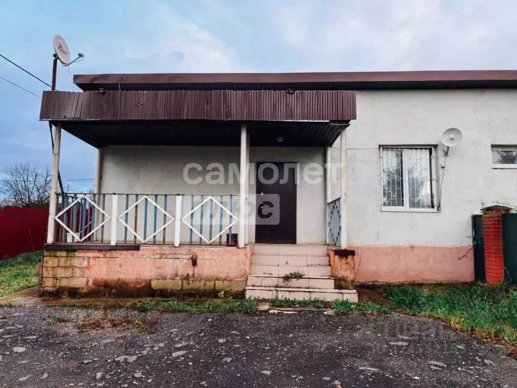 Помещение свободного назначения в Калужская область, с. Совхоз ... - Фото 1