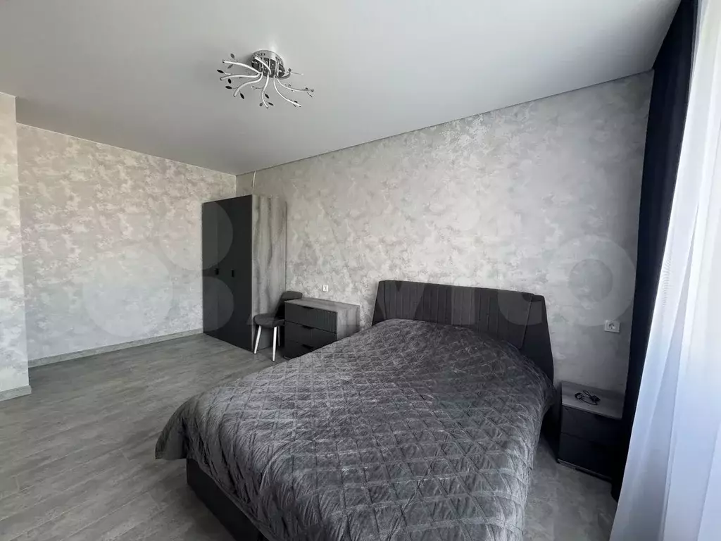 1-к. квартира, 40 м, 13/19 эт. - Фото 0