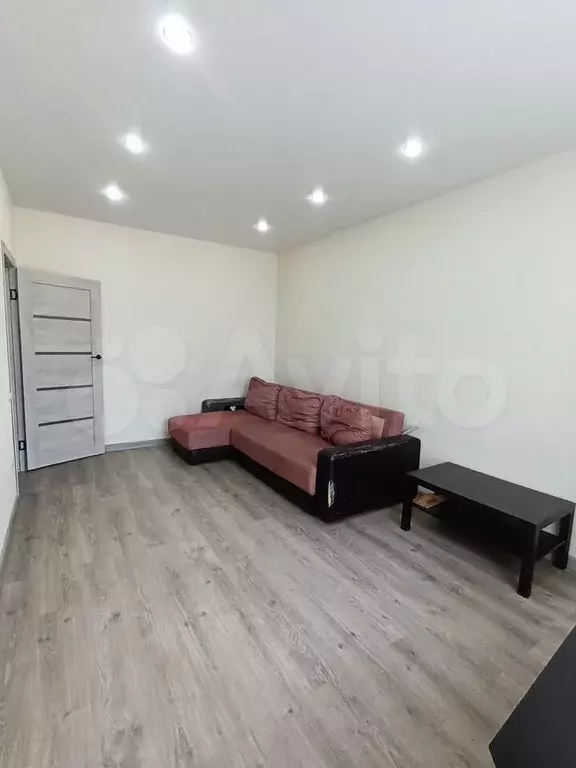 2-к. квартира, 48 м, 4/4 эт. - Фото 0