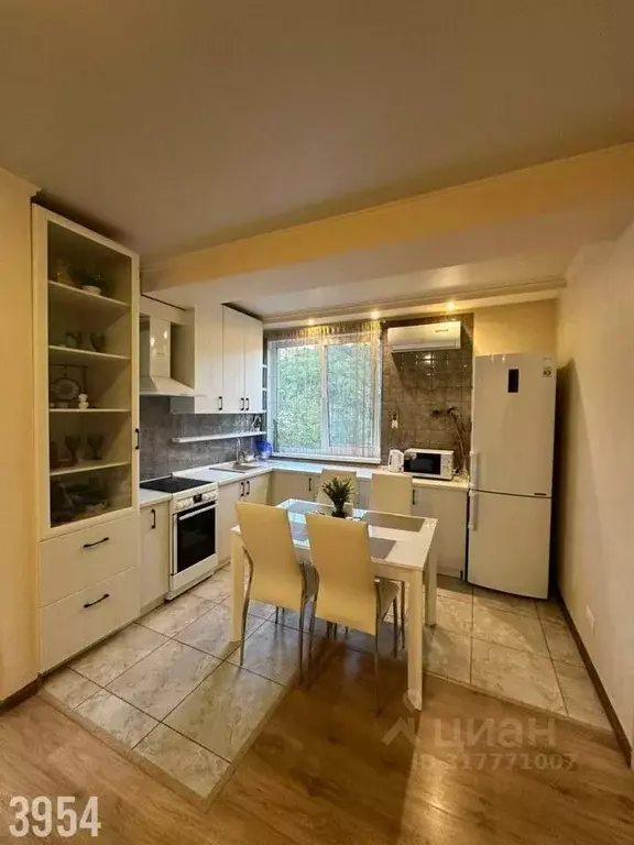 3-к кв. Краснодарский край, Сочи Теневой пер., 3Б (53.0 м) - Фото 0