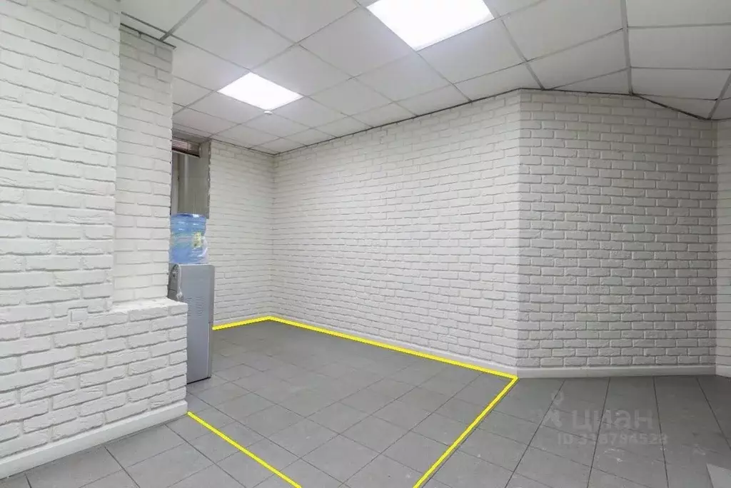 Торговая площадь в Санкт-Петербург ул. Марата, 77 (10 м) - Фото 0