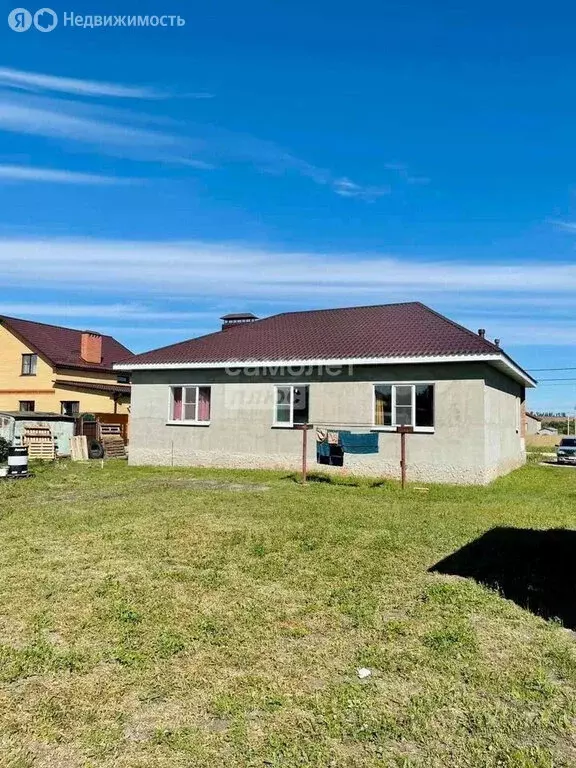 Дом в село Большая Кузьминка, Центральная улица, 63 (164 м) - Фото 1