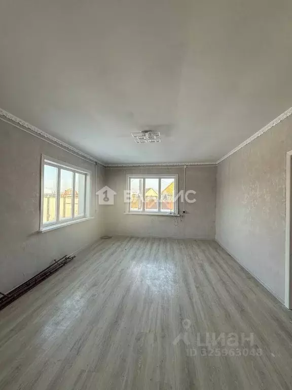 Дом в Бурятия, Иволгинский район, Нижнеиволгинское с/пос, с. Сужа пер. ... - Фото 1