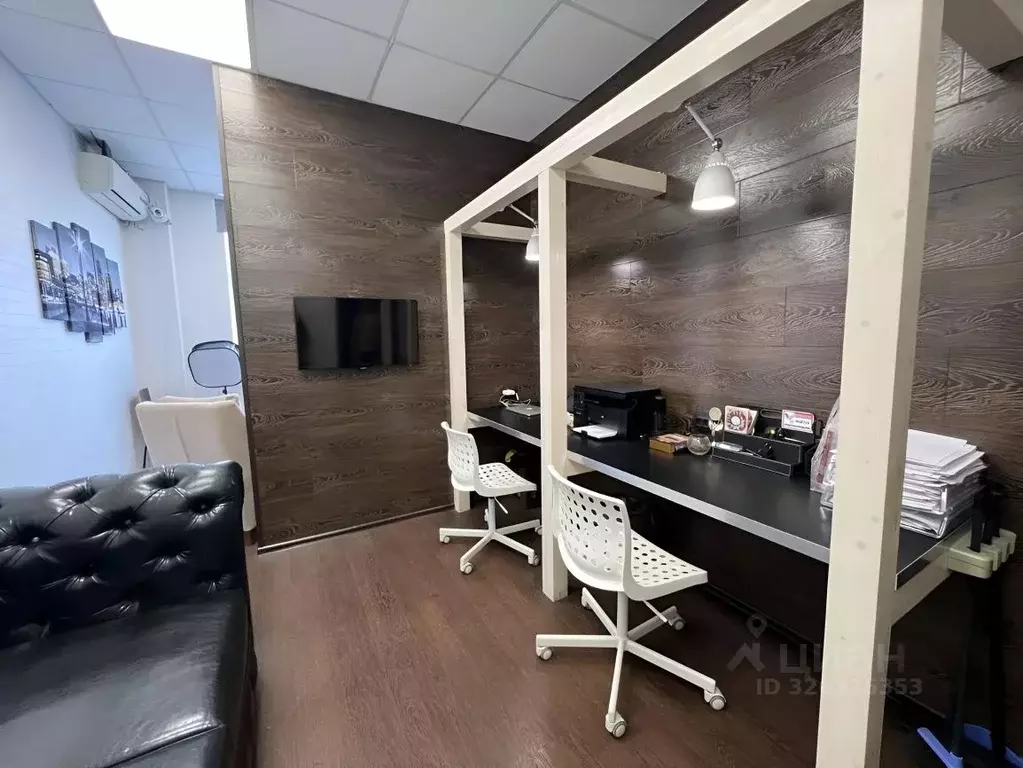 Офис в Ростовская область, Ростов-на-Дону просп. Сельмаш, 90А (18 м) - Фото 1