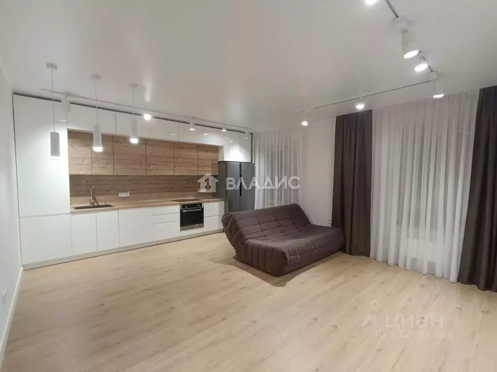 3-к кв. Башкортостан, Стерлитамак ул. Строителей, 77 (72.4 м) - Фото 0