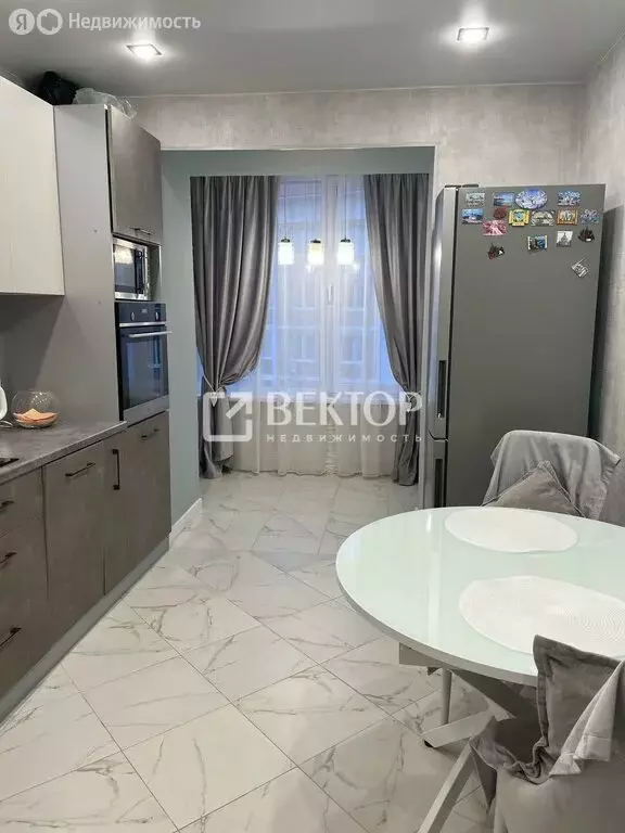 2-комнатная квартира: Кохма, Ивановская улица, 17В (47.3 м) - Фото 1