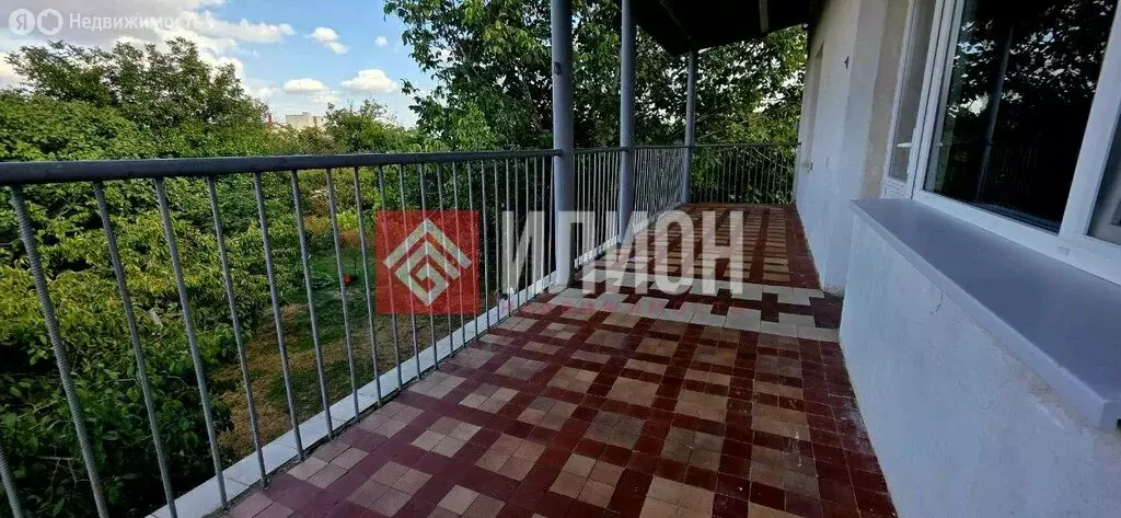 Дом в Угловое, улица Комарова, 100 (189.5 м) - Фото 0