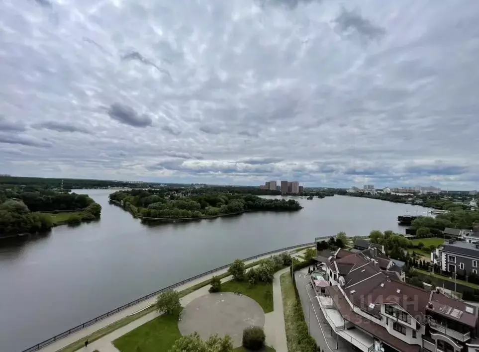3-к кв. Московская область, Красногорск ул. Имени Головкина, 7 (85.0 ... - Фото 1