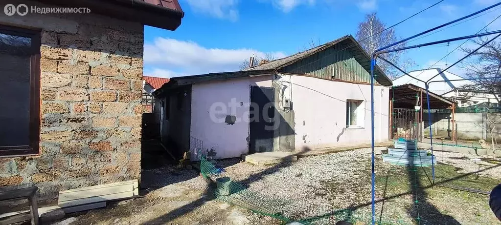 1-комнатная квартира: село Мирное, Совхозная улица, 8 (35 м) - Фото 0